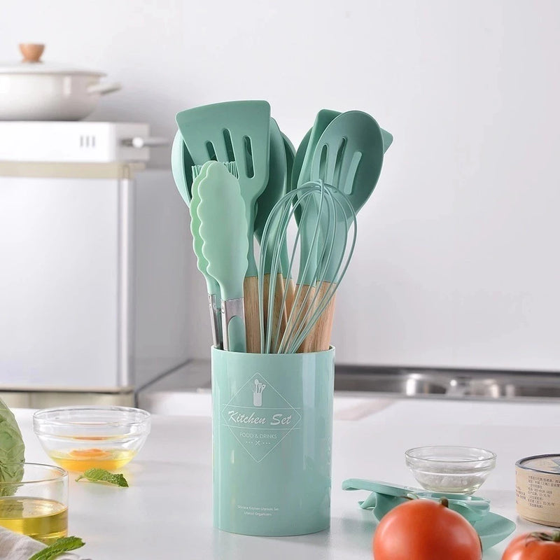 KIT de Utensílios Para Cozinha em Silicone e Bambu 12 Peças